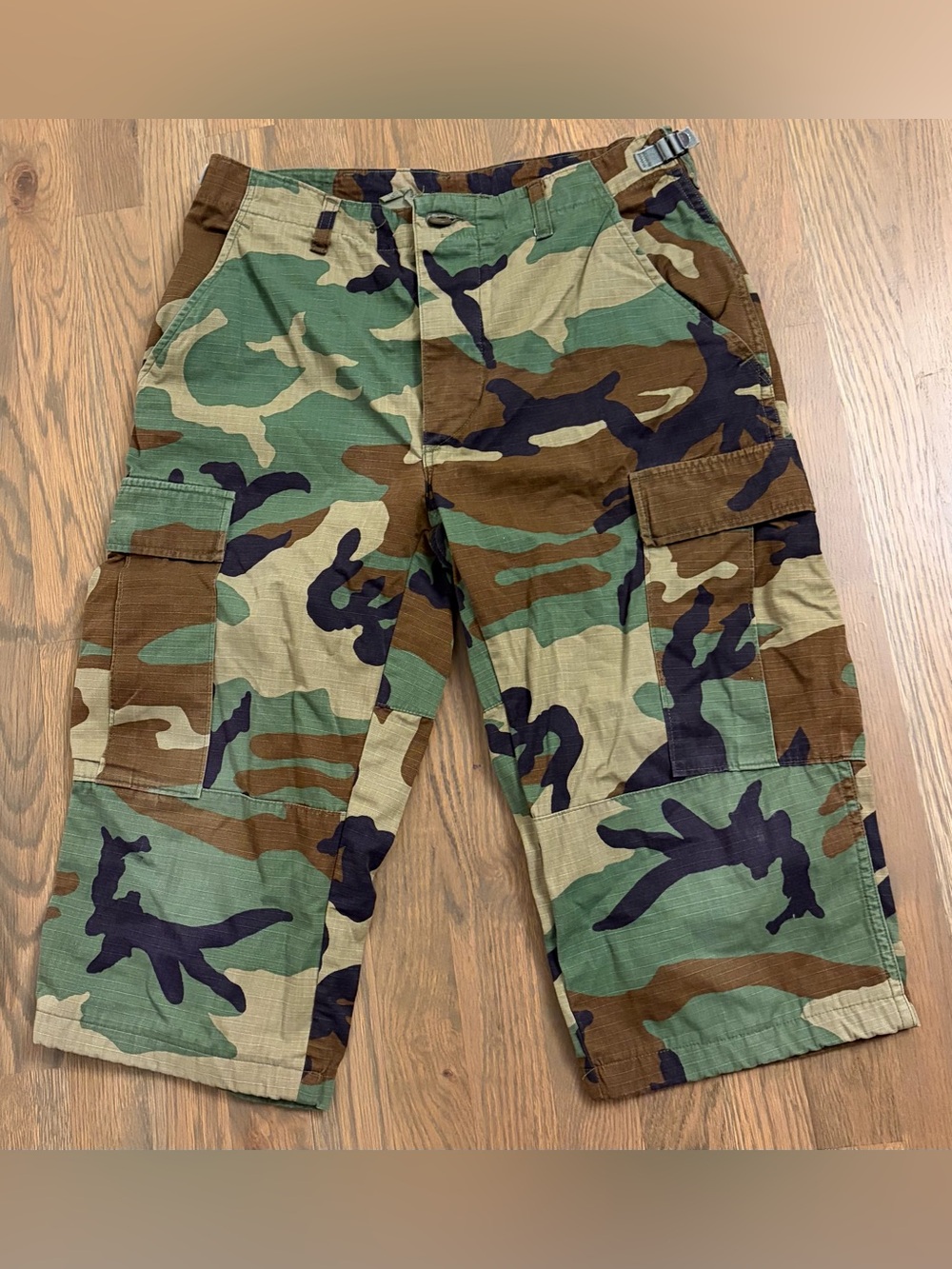 US Military Camo BDU Cargo Shorts Mens Small Regular Woodland Ripstop Crop